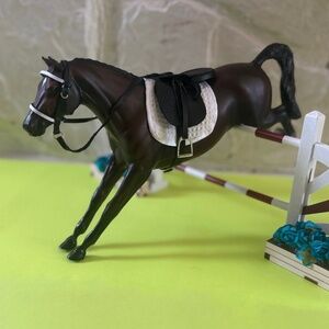 Vintage 1997 Peter Stone Mahogany Bay Chess Traditional Sporthorse